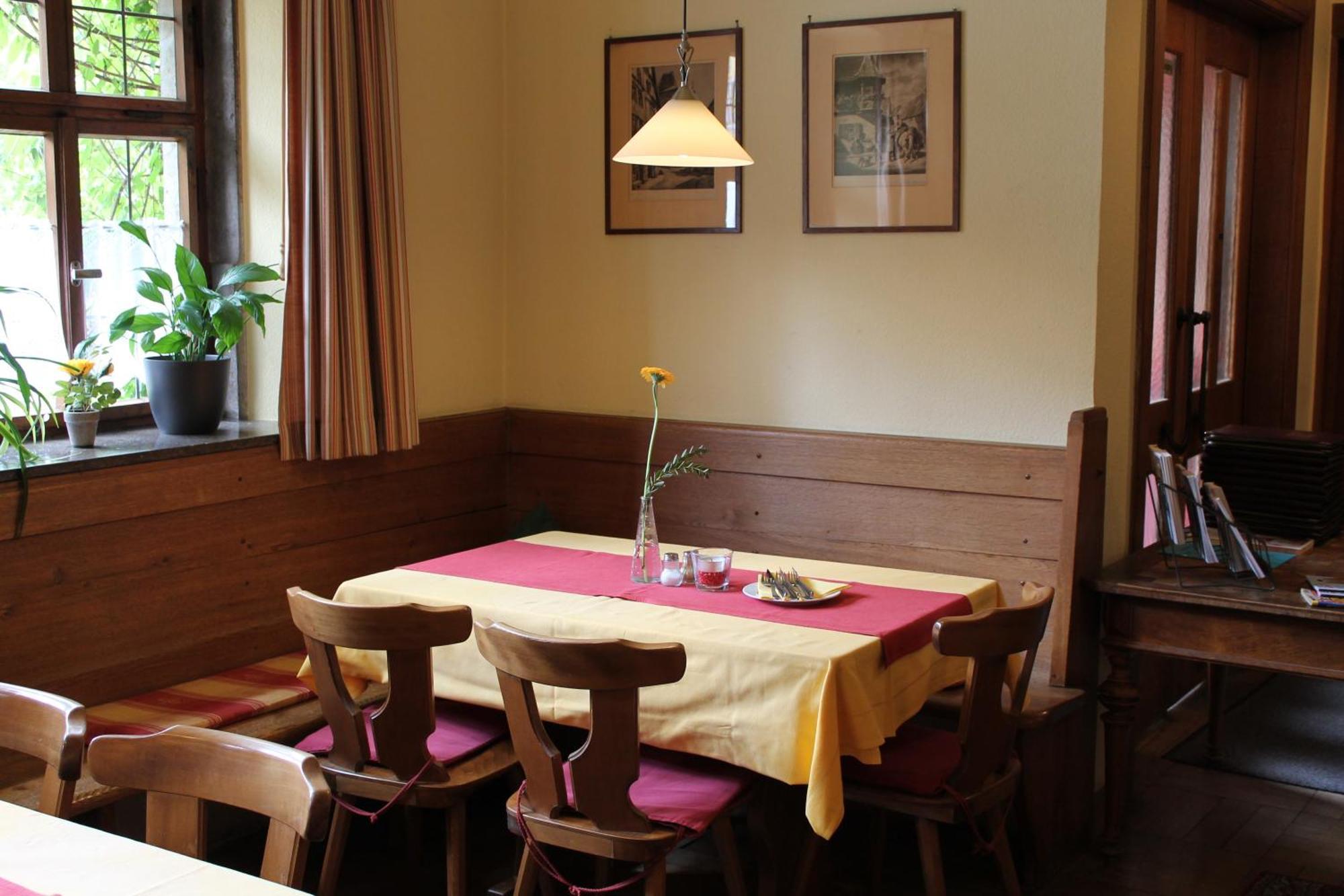 Gasthof Butz Rothenburg ob der Tauber Bagian luar foto