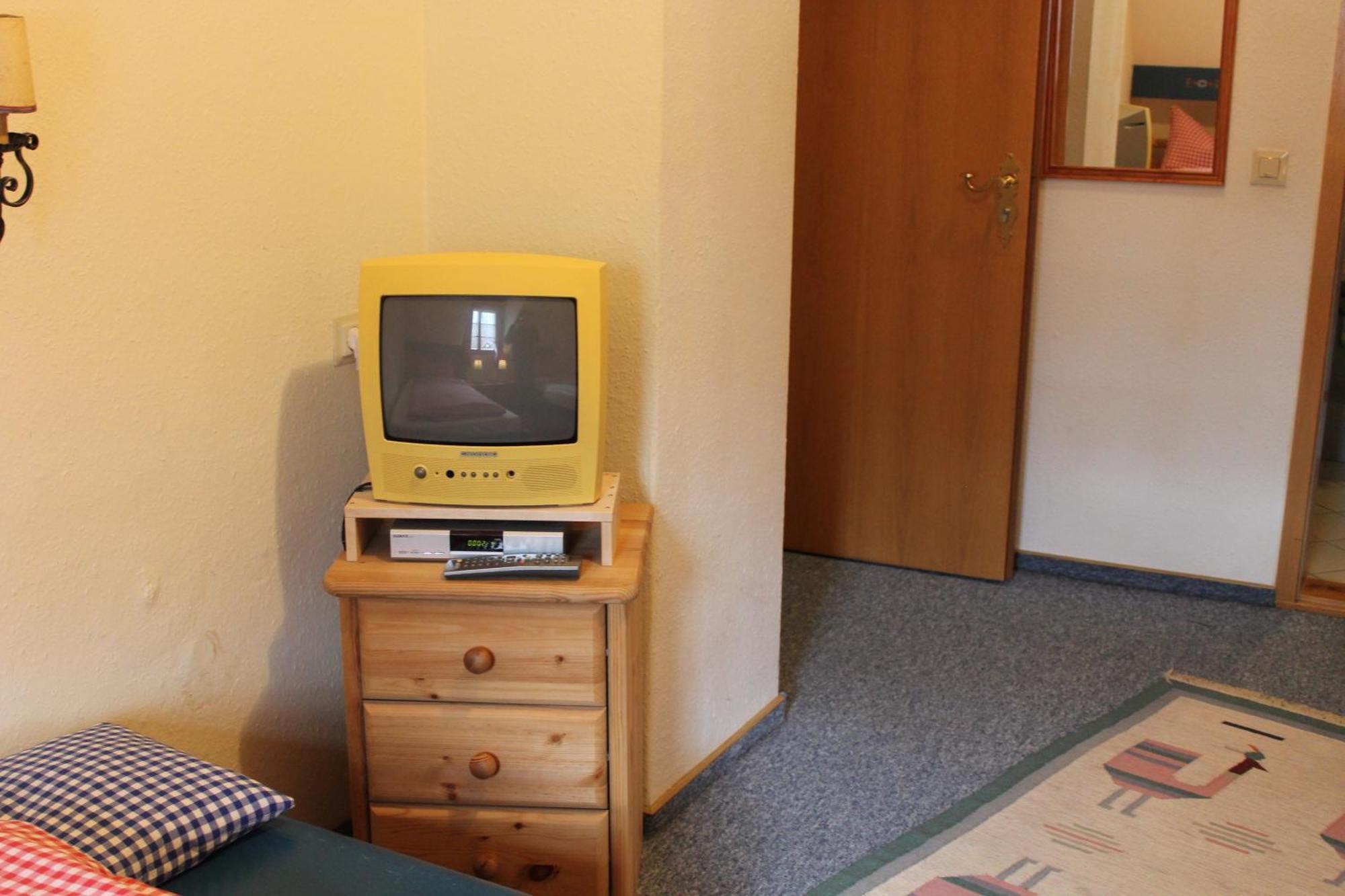 Gasthof Butz Rothenburg ob der Tauber Bagian luar foto