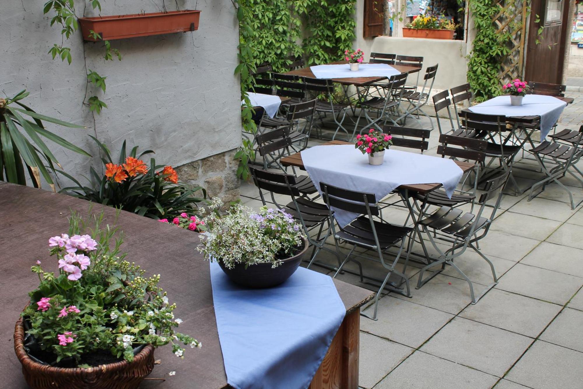 Gasthof Butz Rothenburg ob der Tauber Bagian luar foto